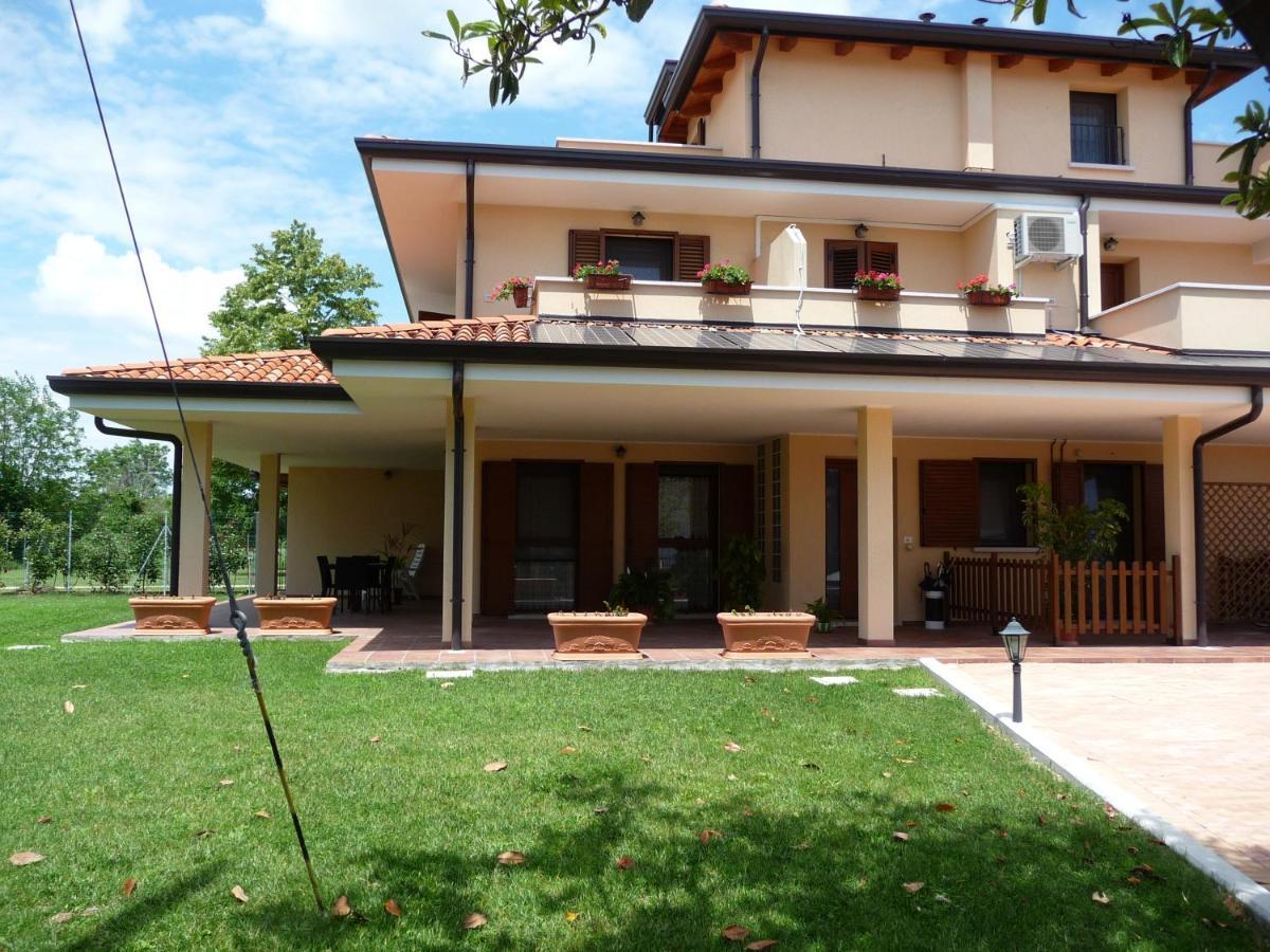 Villa Patrizia San Canzian dʼlsonzo エクステリア 写真
