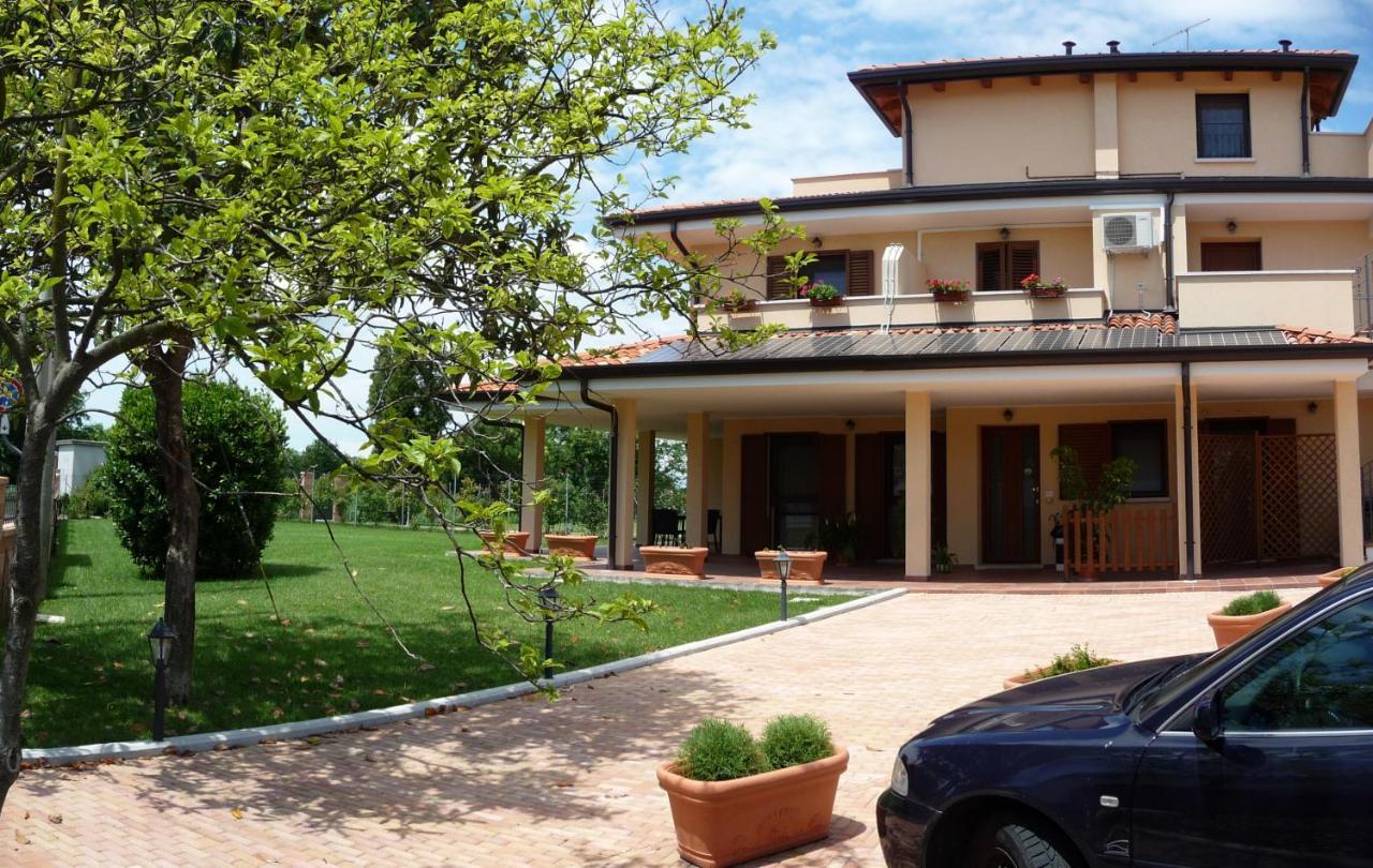Villa Patrizia San Canzian dʼlsonzo エクステリア 写真